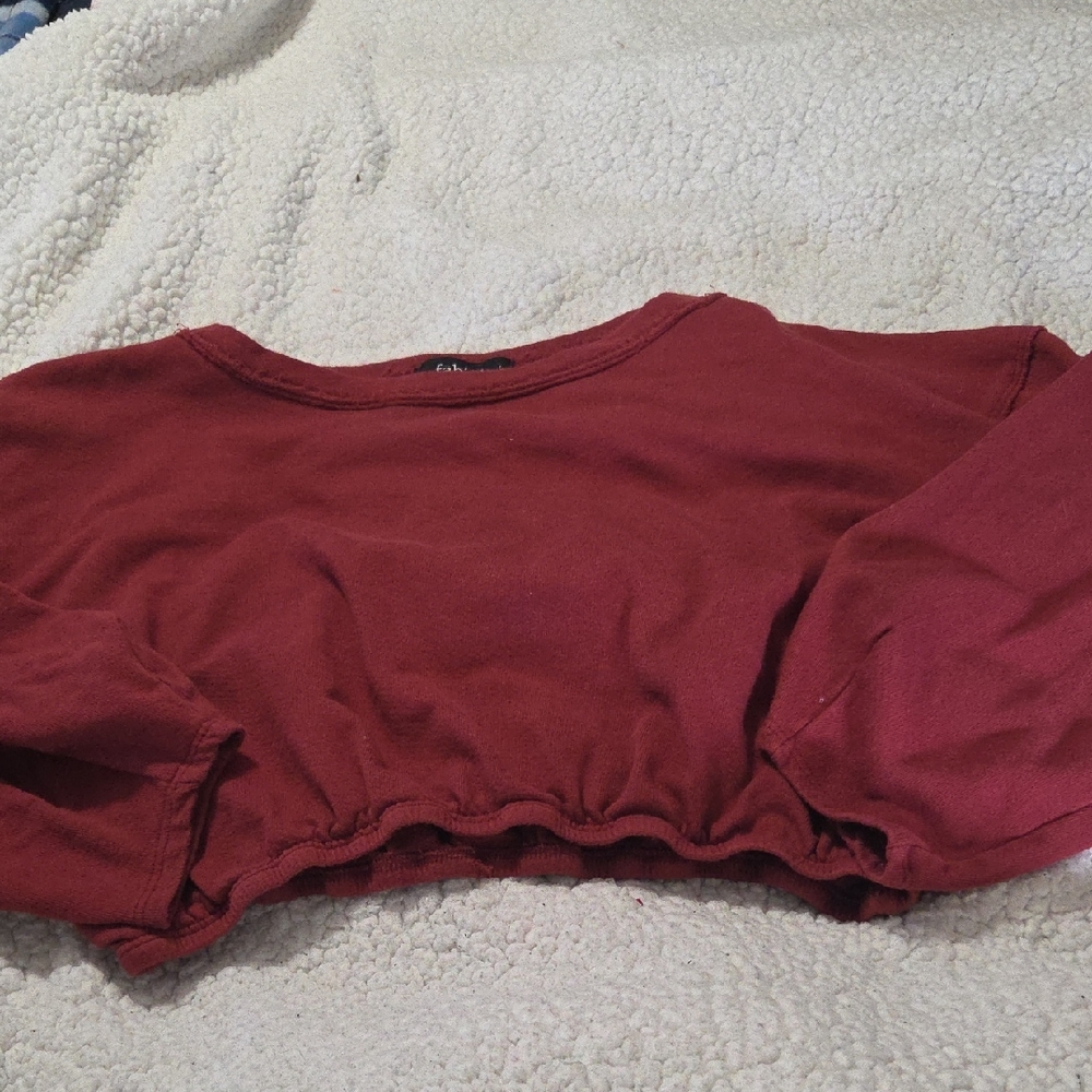 FAB'RIK CROP SWEATSHIRT